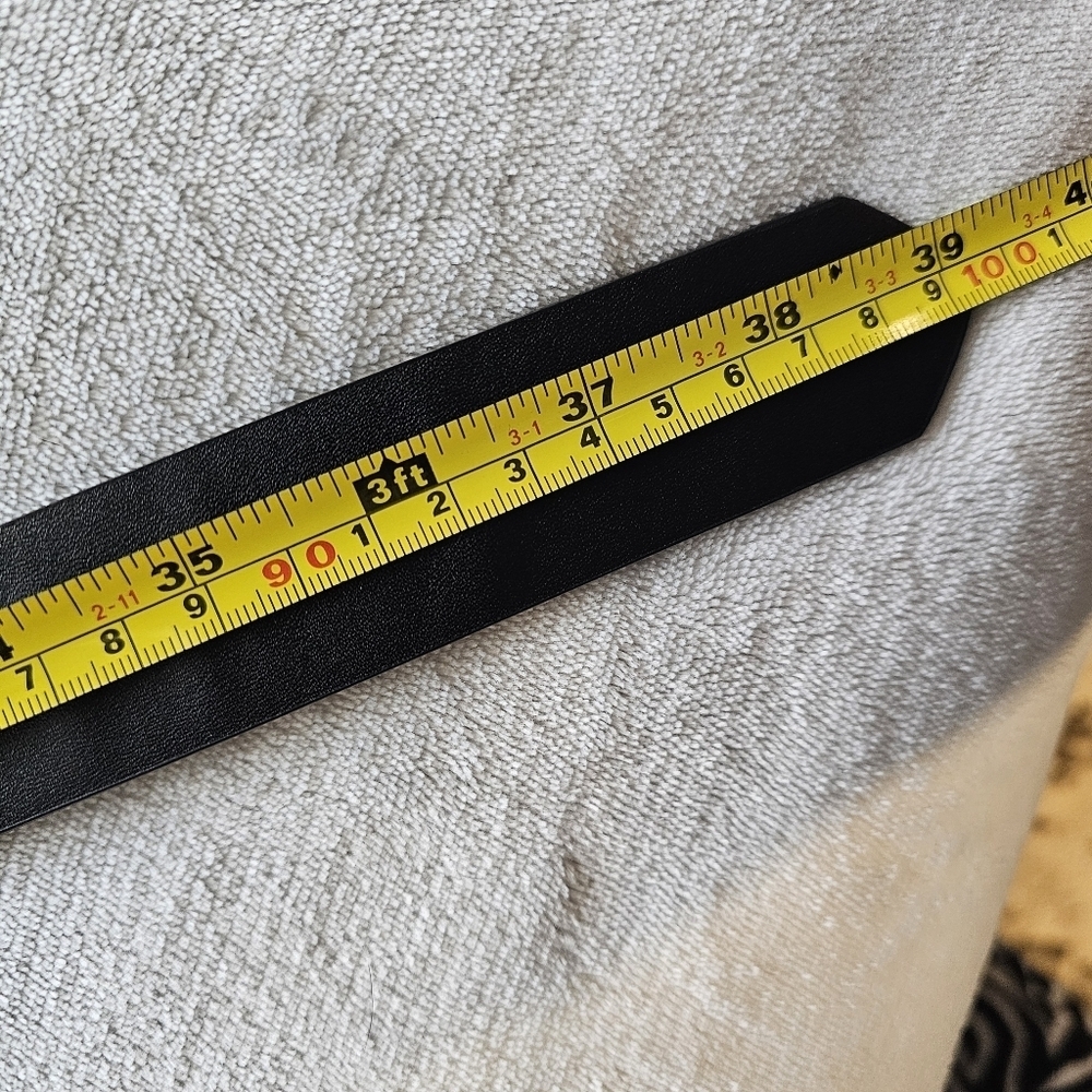 *4 for $25* Ladies Black belt With Goldtone Buckle - Picture 5 of 6